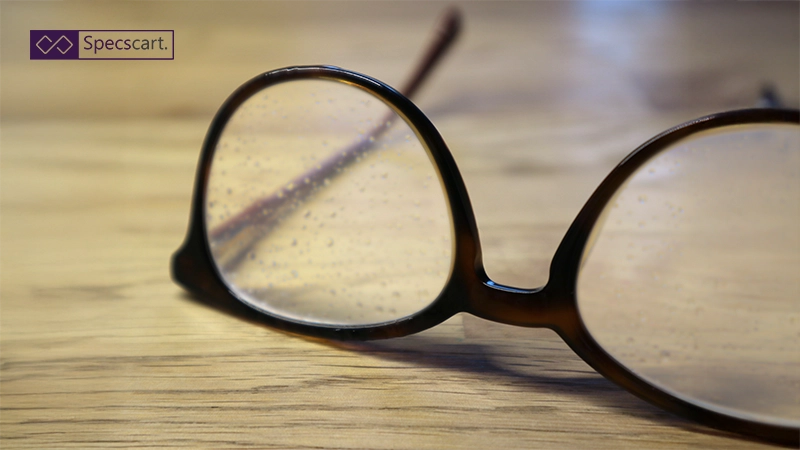 How to Protect Your Glasses From Fogging Up?