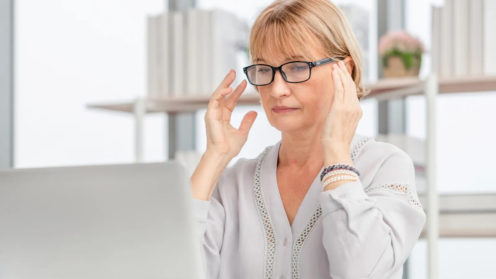How Menopause Affects Vision