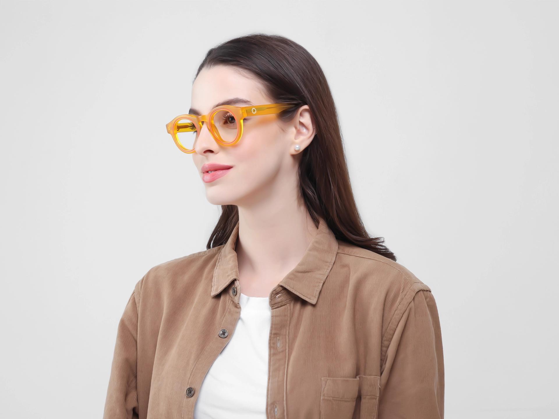 TL1306F/4 - Sunlit Style Statement