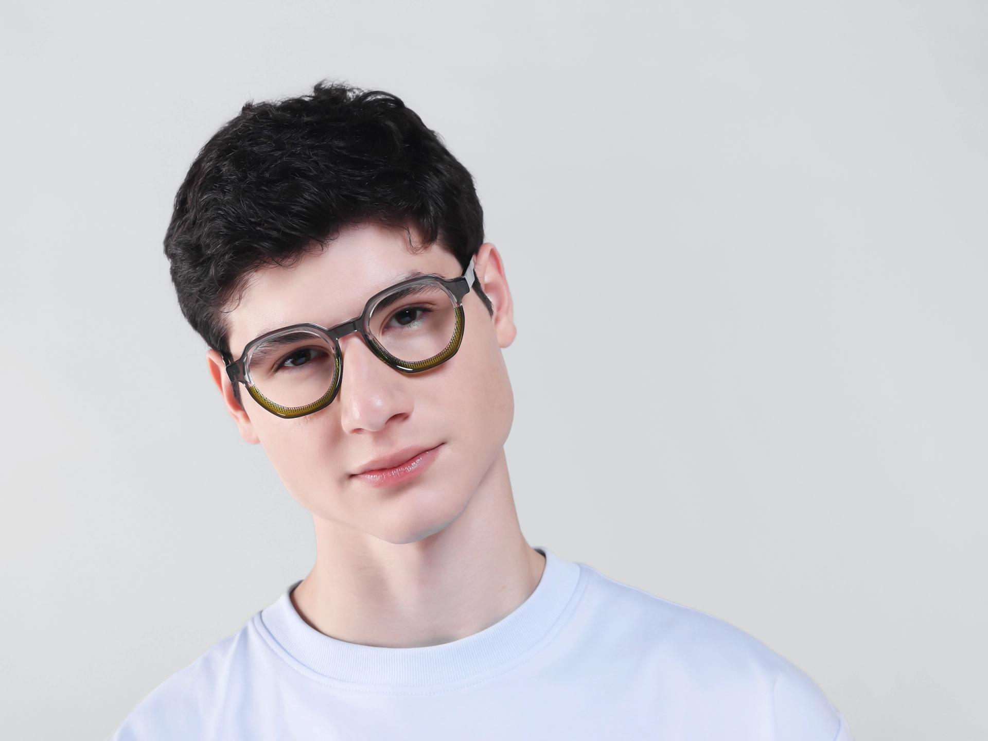 Grey & Green Maze Geometric Fullrim Glasses