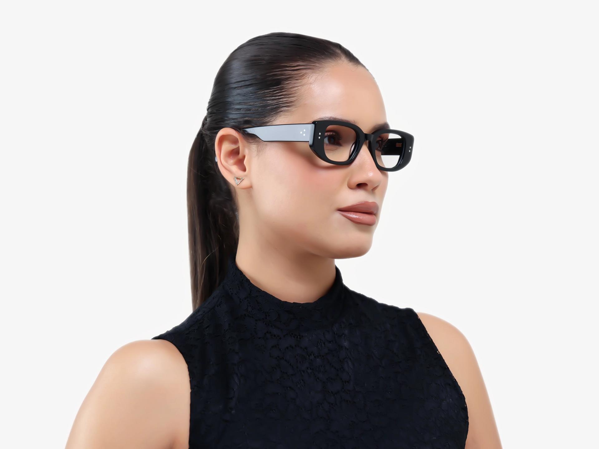 Thick Black Rectangular Fullrim Glasses