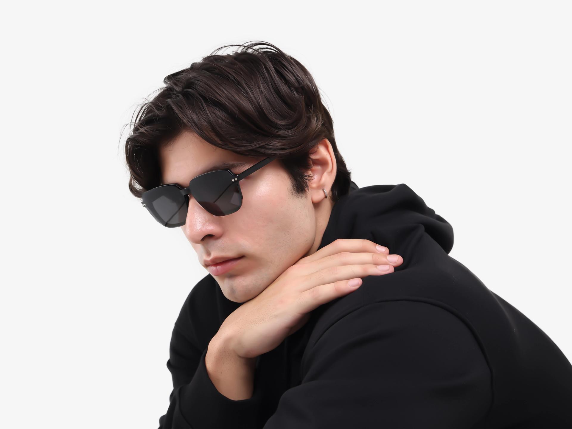 Black Clip-On Glasses – Magnetic Green & Yellow Lenses
