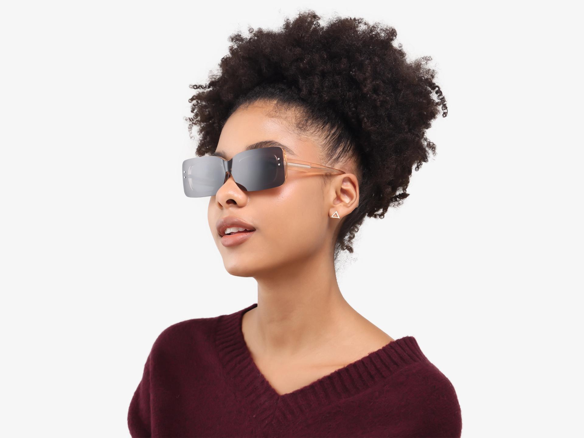 Crystal Peach Magnetic Clip-On Glasses – Yellow & Green Lenses