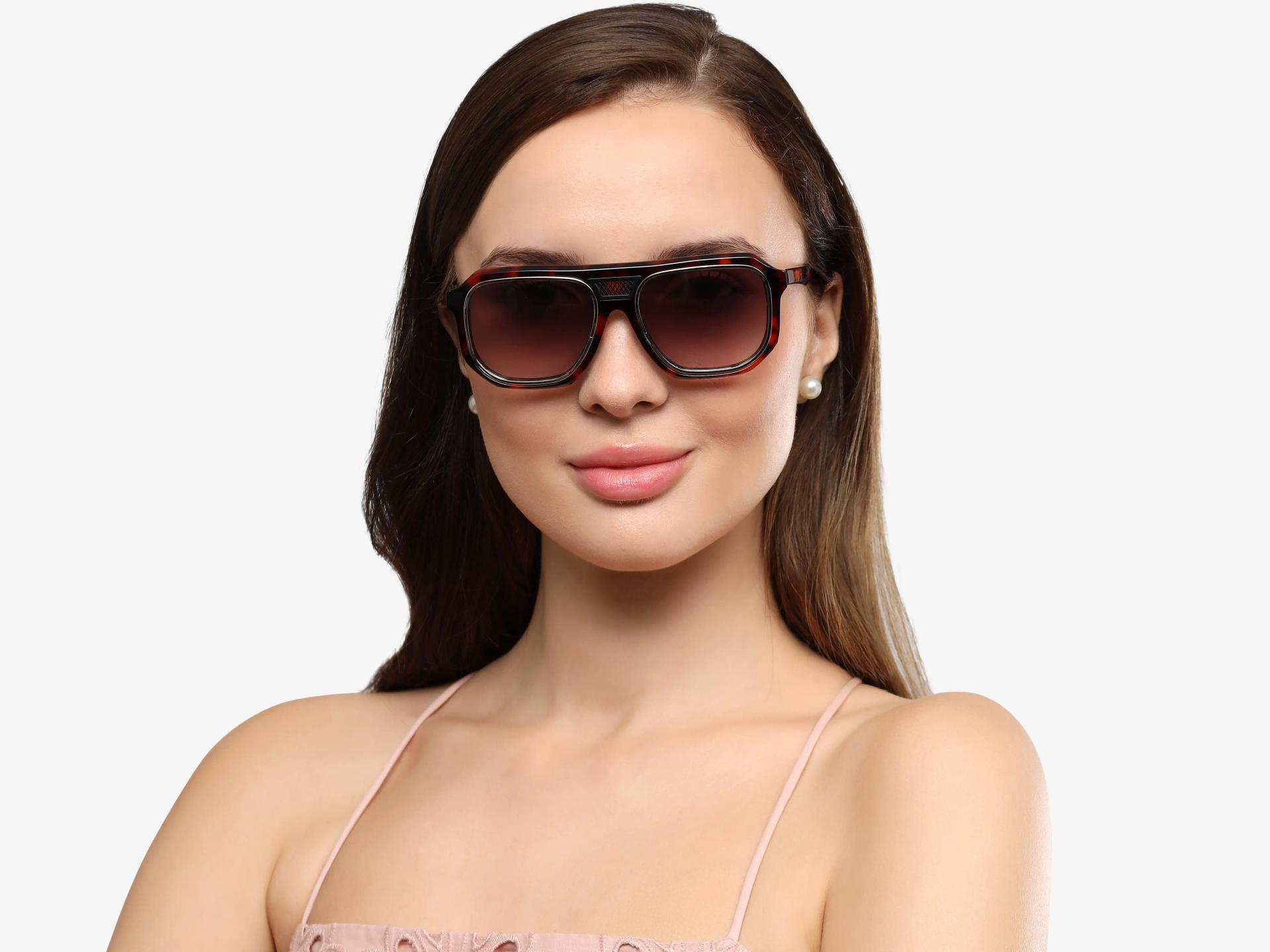 Tortoise Vintage Frame With Brown Tint Glasses