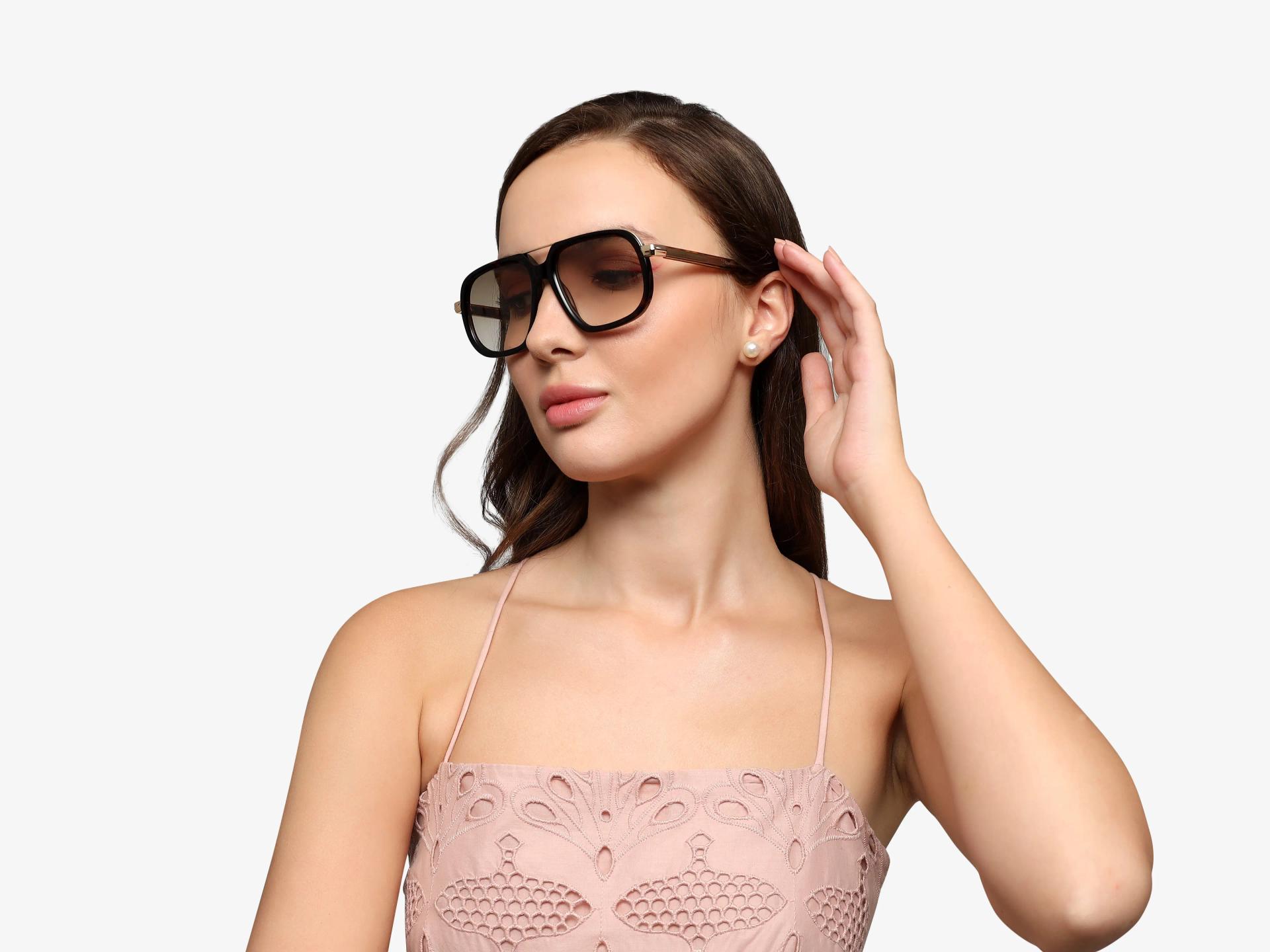 Tortoise Oversized Frame With Yellow Gradient Tint