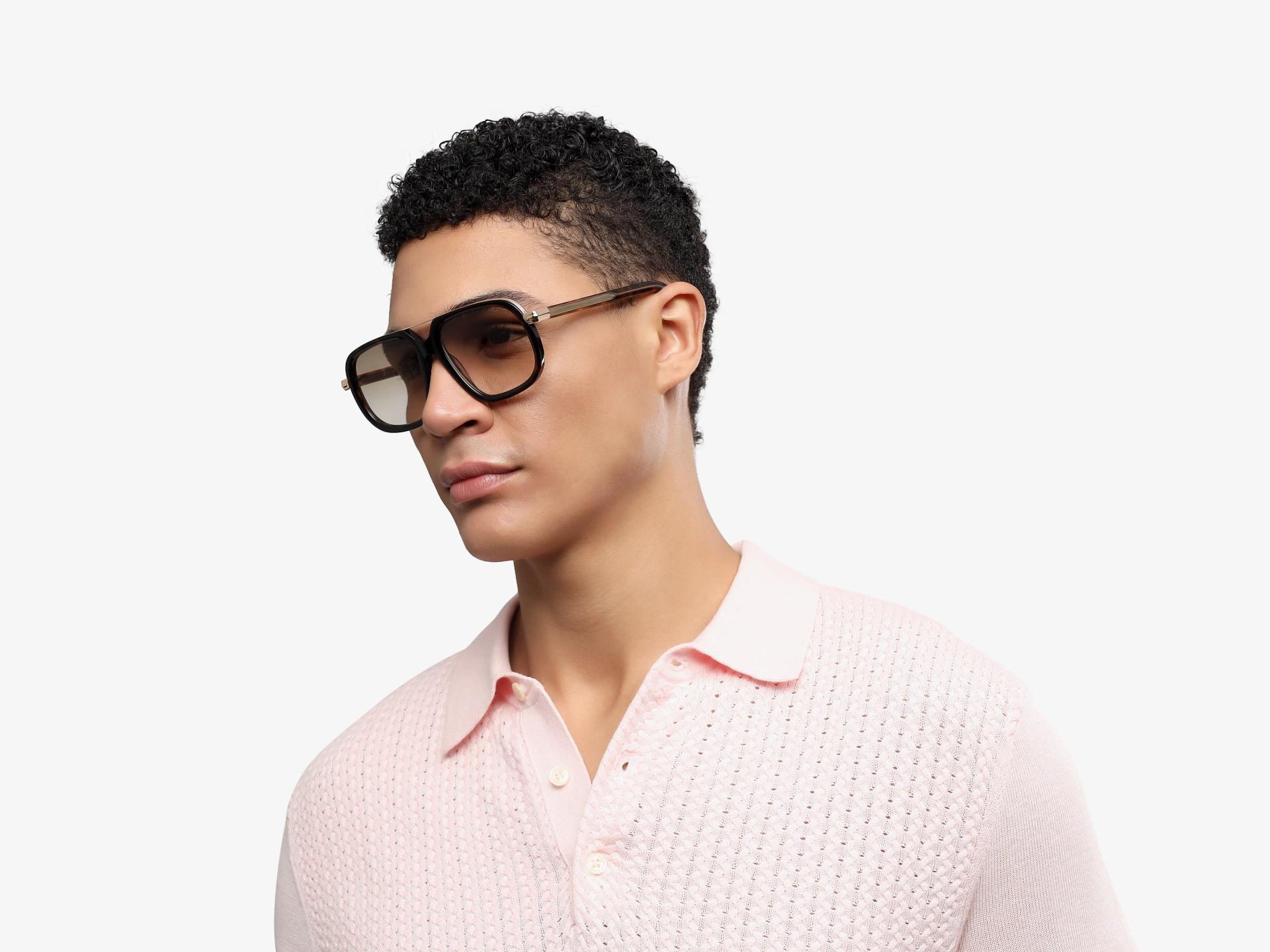 Tortoise Oversized Frame With Yellow Gradient Tint