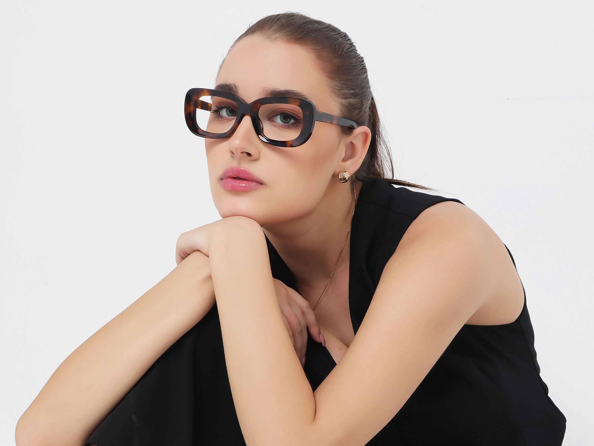 Dark Tortoise Oversized Full-Rim Glasses