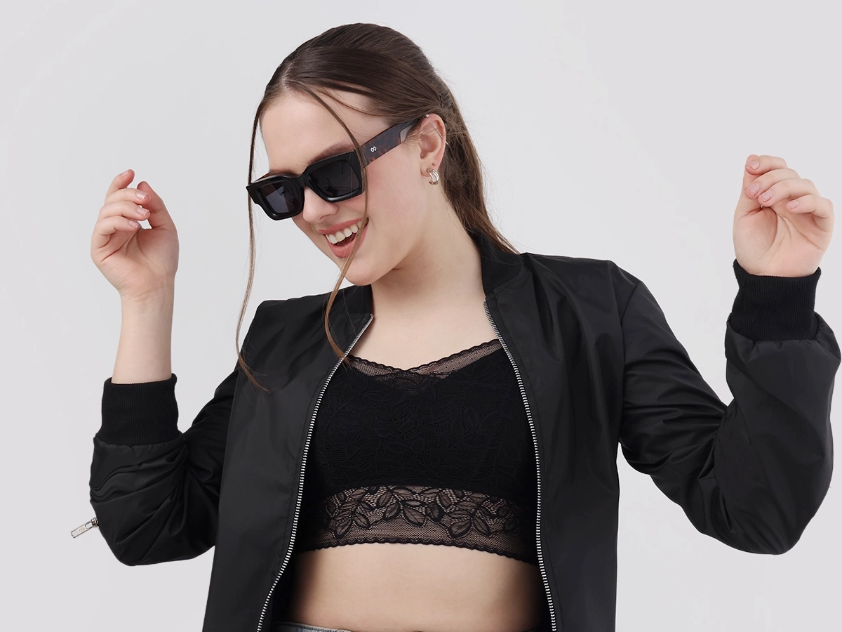 Trendy Black Rectangle Full Rim Sunglasses-52