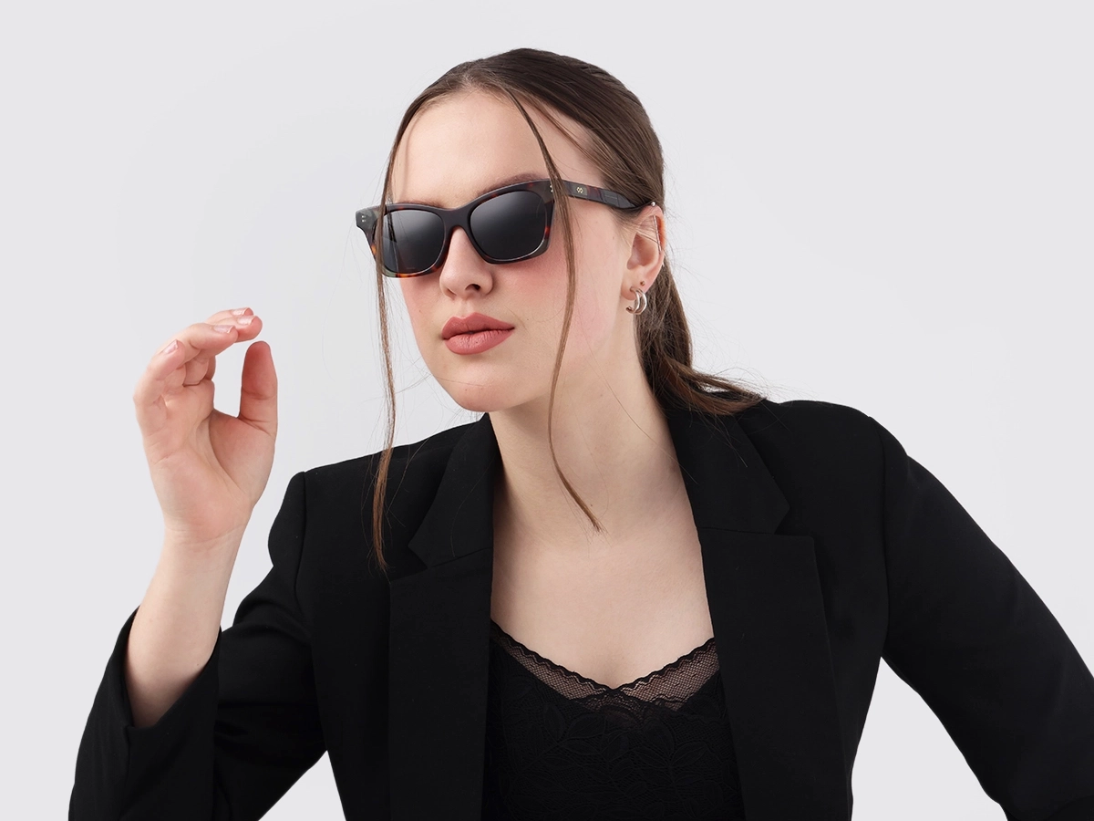 Crystal Tortoise & Green Square Cat-Eye Sunglasses 53