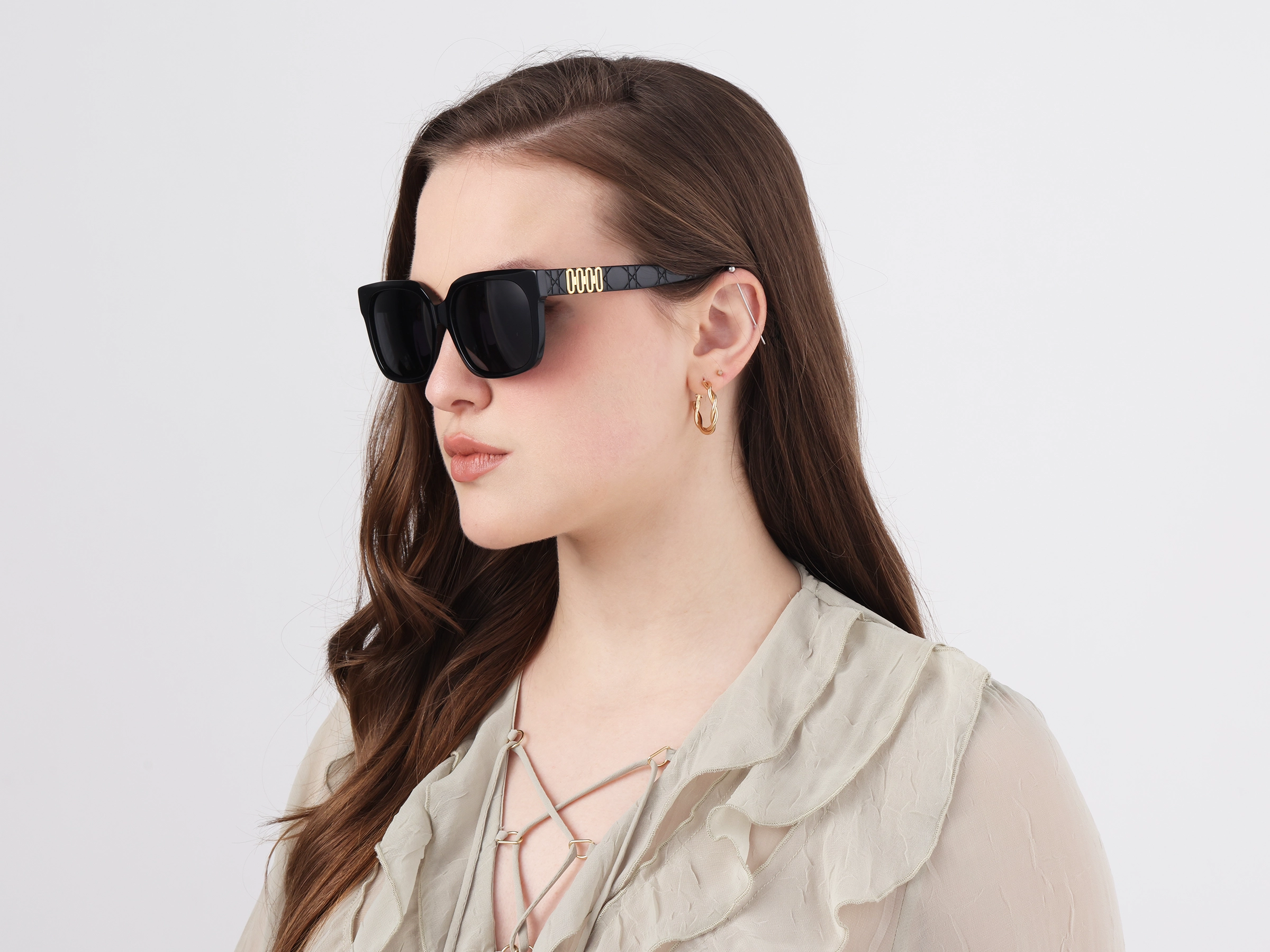 Square Full Rim Dark Grey Tinted Sunglasses