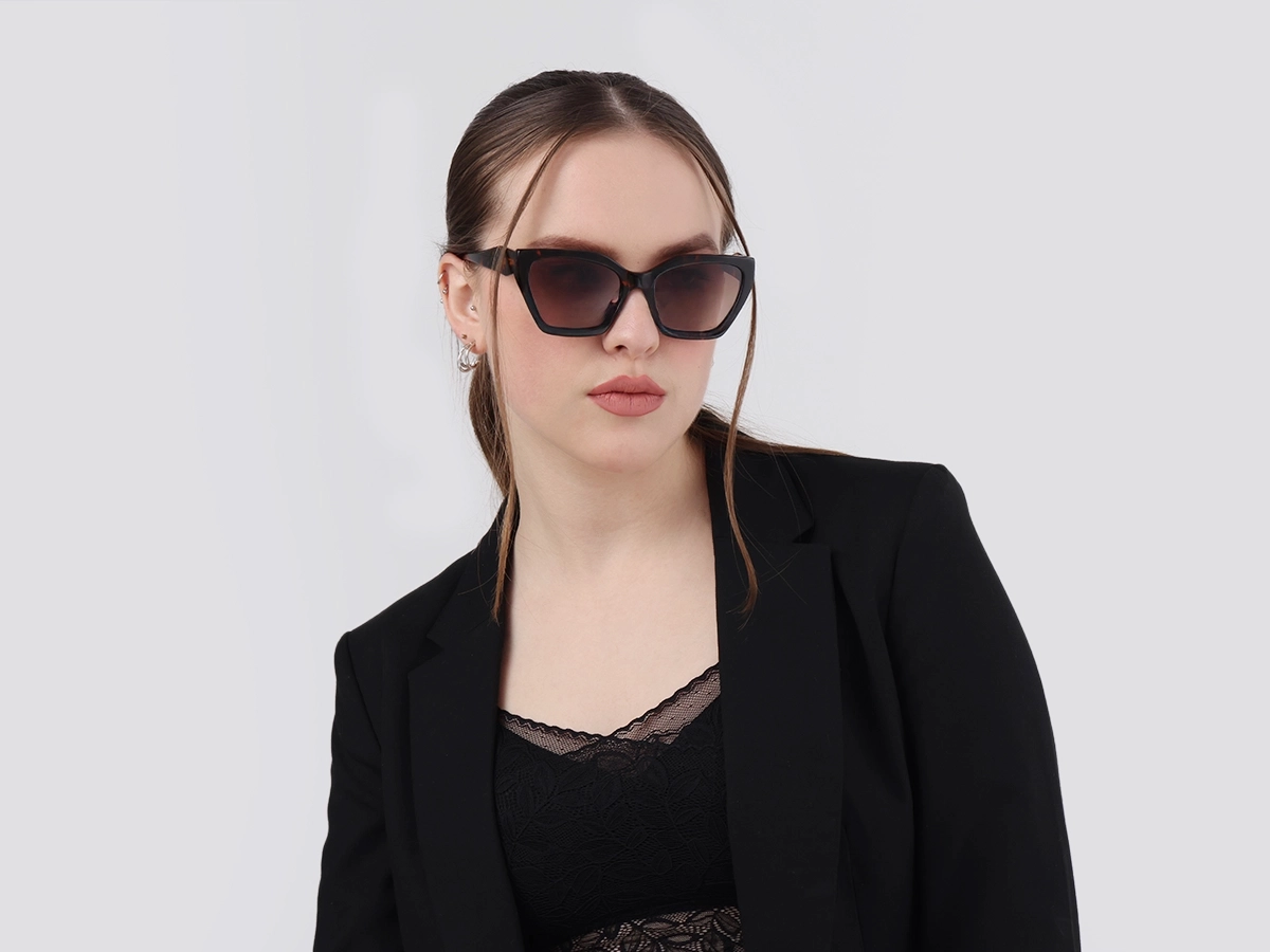 Honey Tortoise Cat-Eye Geometric Sunglasses-52