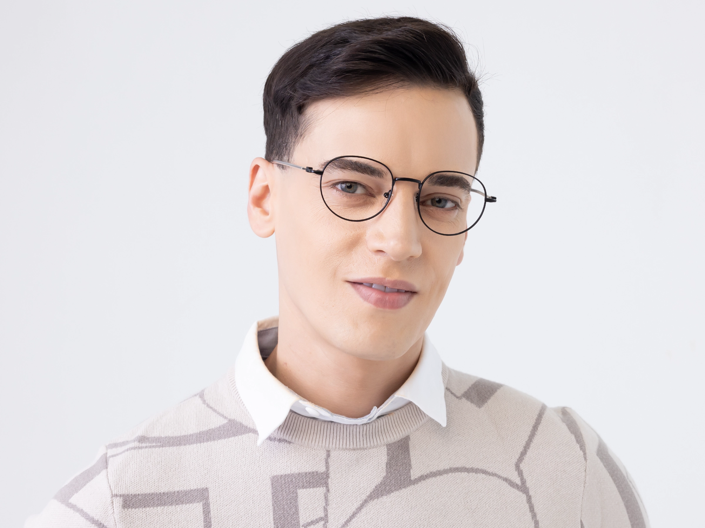 Matte Black Oval Titanium Glasses-3