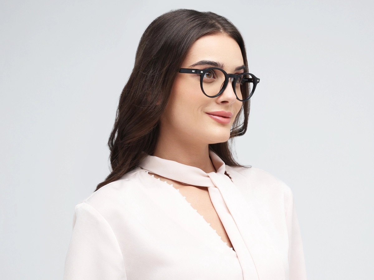 Black Oval Keyhole Bridge Glasses 53