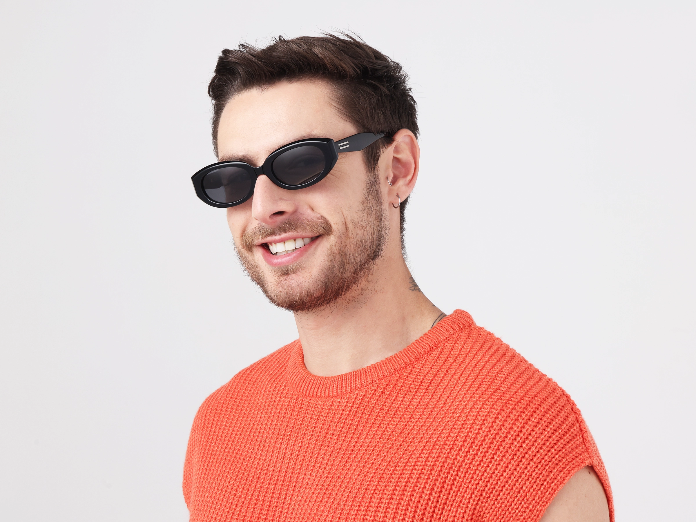 Black Oval Acetate Full-Rim Sunglasses-3