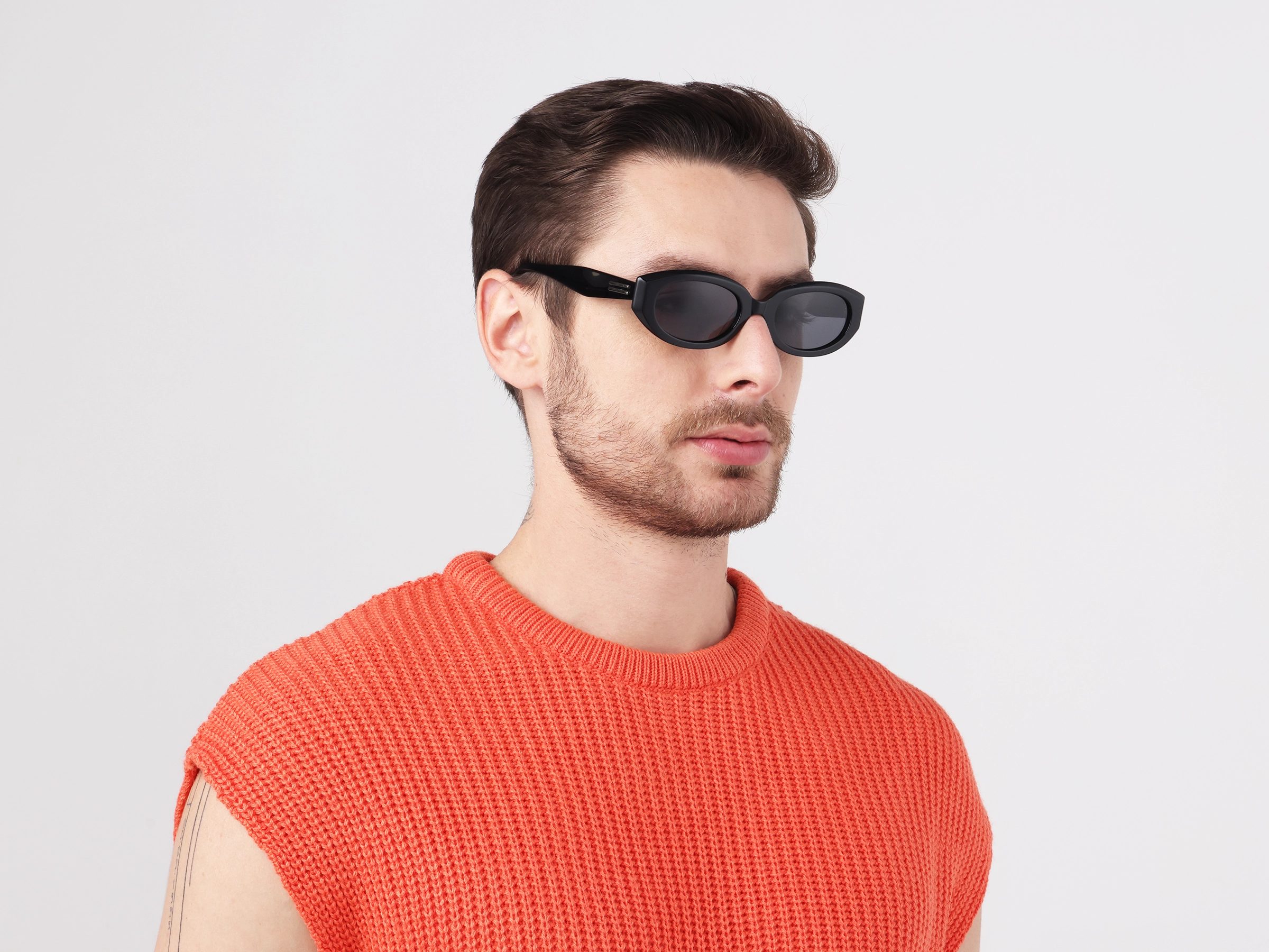 Black Oval Acetate Full-Rim Sunglasses-2