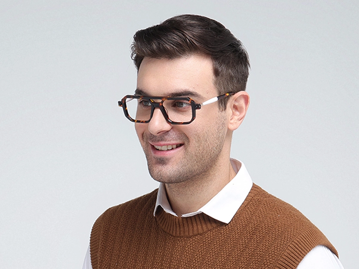 Rectangular Tortoise Glasses 43
