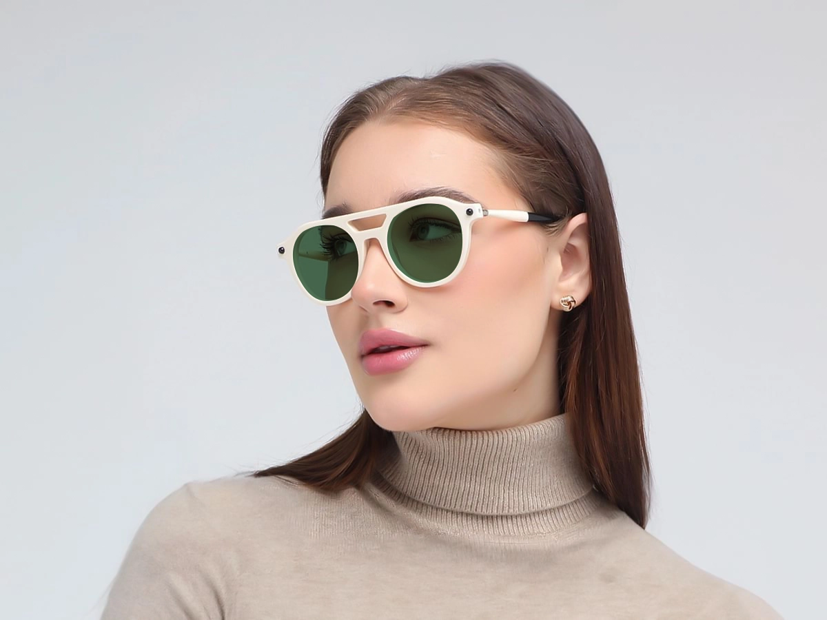 Creme White & Black Round Full-Rim Sunglasses