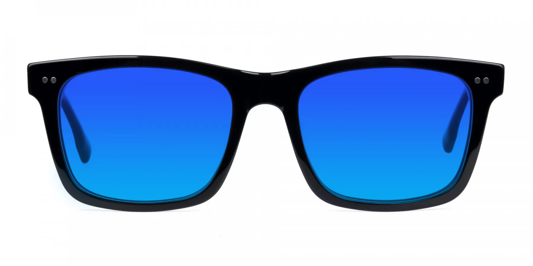 SA21055F/1-2 - ‘Seas’ the day with these edgy sunglasses