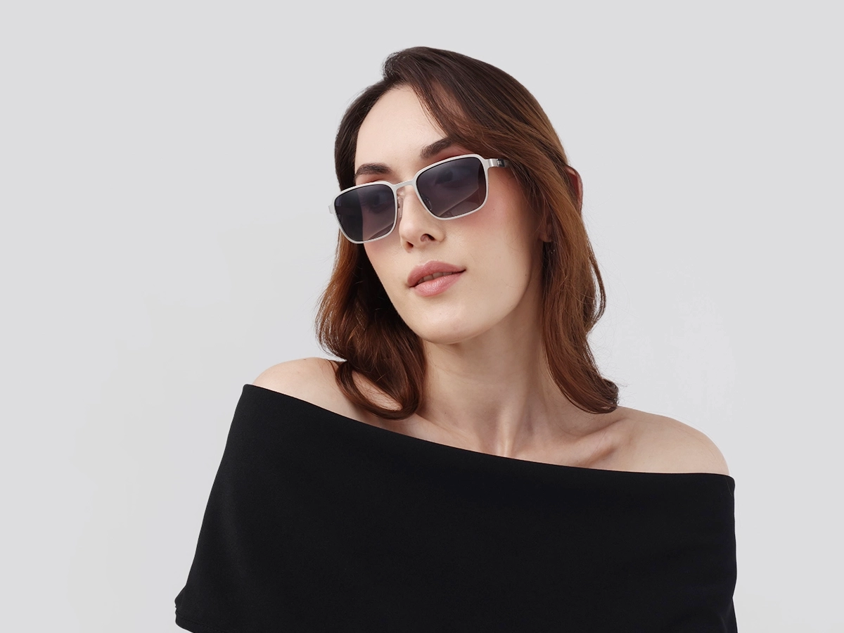 Matte Silver Rectangle Metal Full-Rim Sunglasses 52