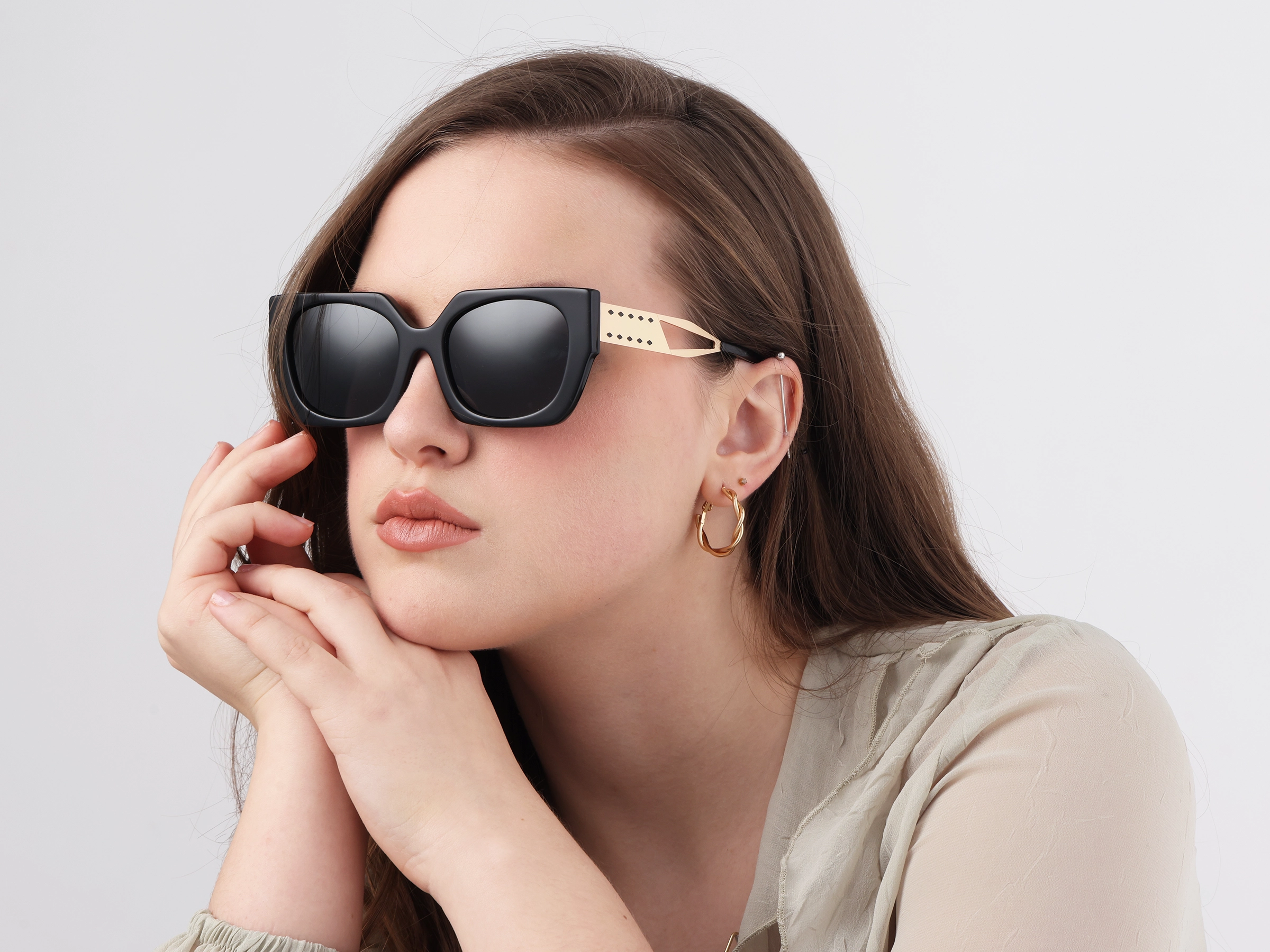Square Dark Grey Solid Tinted Sunglasses-53