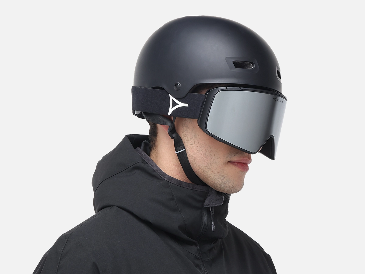 Black Ski Goggles for Pro Skiers - 42