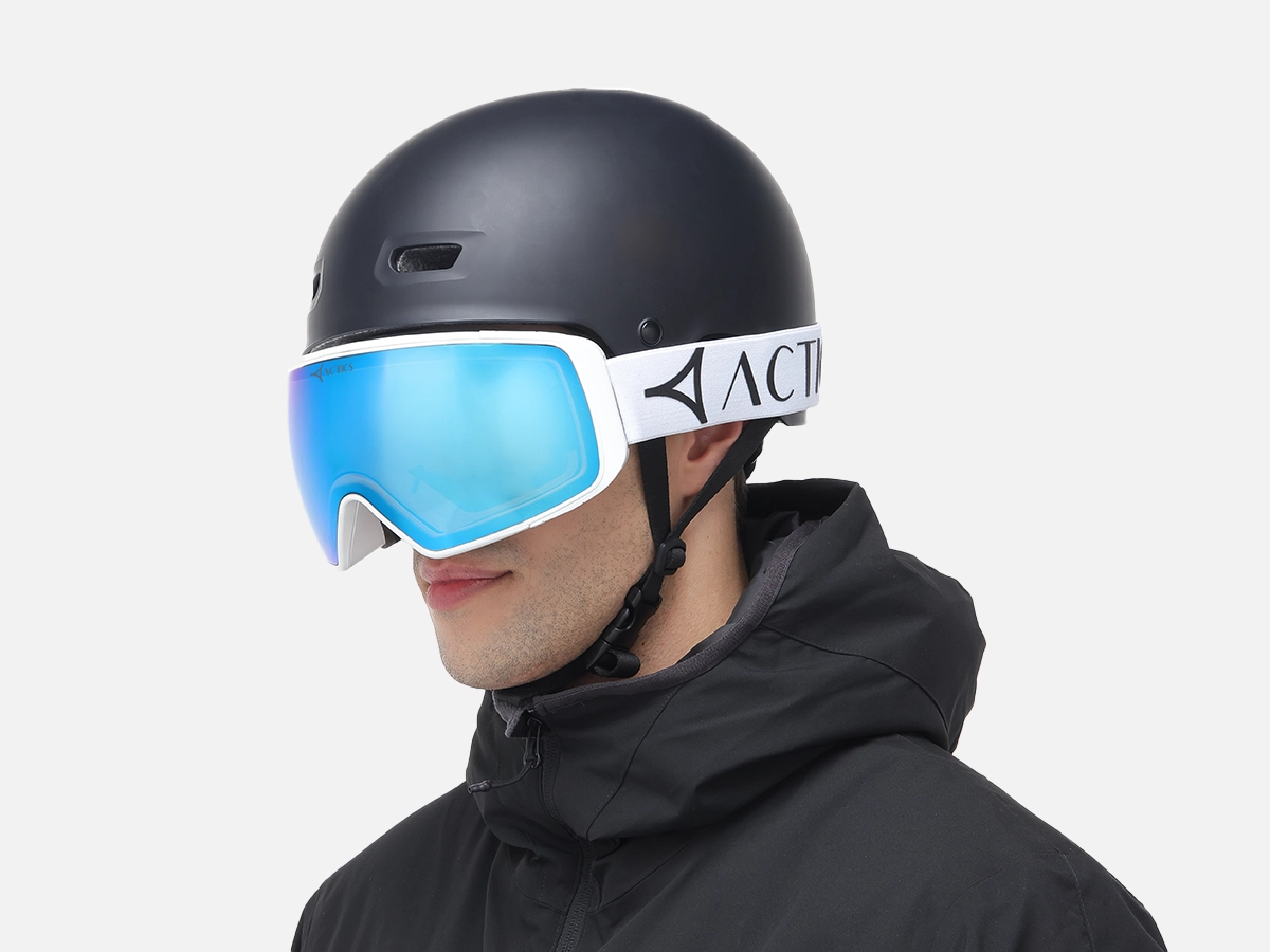 White Ski Goggles for Pro Skiers - 44