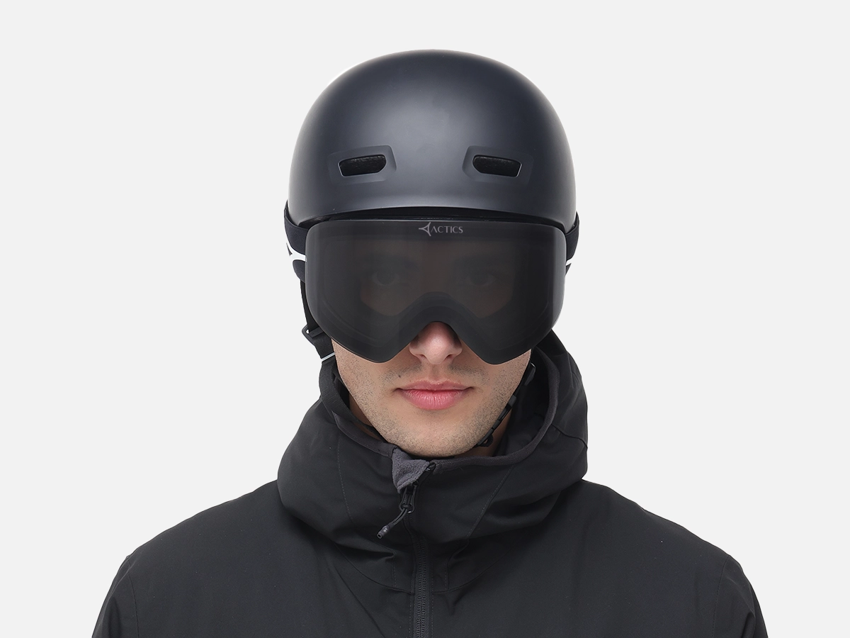 Black TPU Ski Goggles With Revo Lenses - 43
