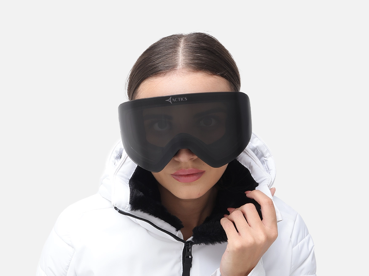 Black TPU Ski Goggles With Revo Lenses - 53