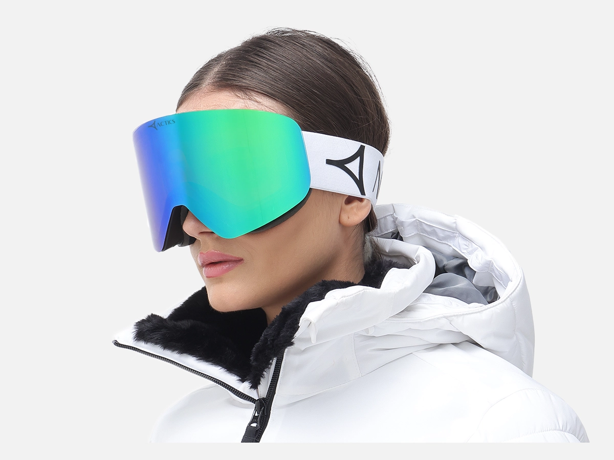 Black FALCON Ski Goggles - 52