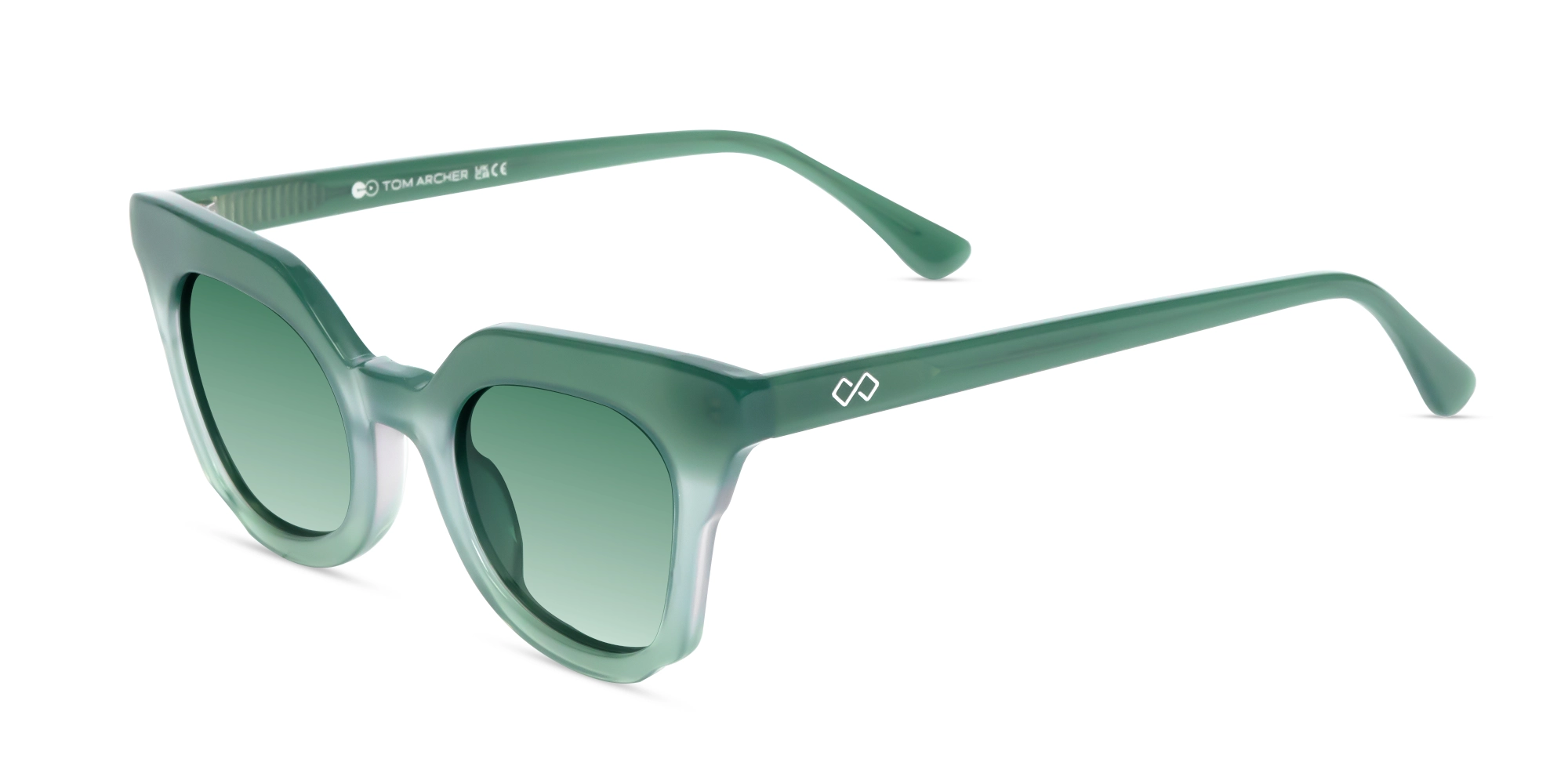 Cat-Eye Frame With Green Gradient Tint-3
