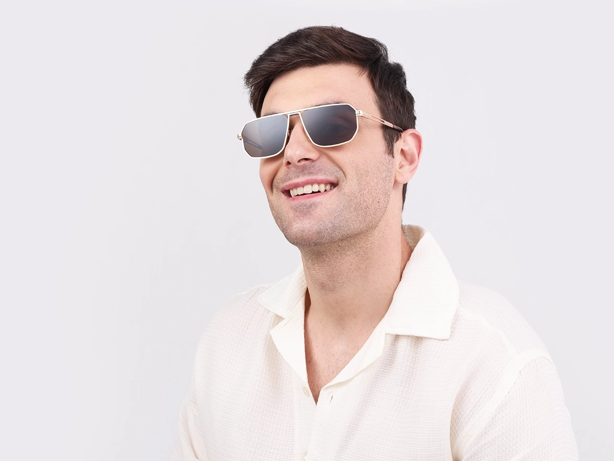 Matte Champagne Gold Pilot Sunglasses 42