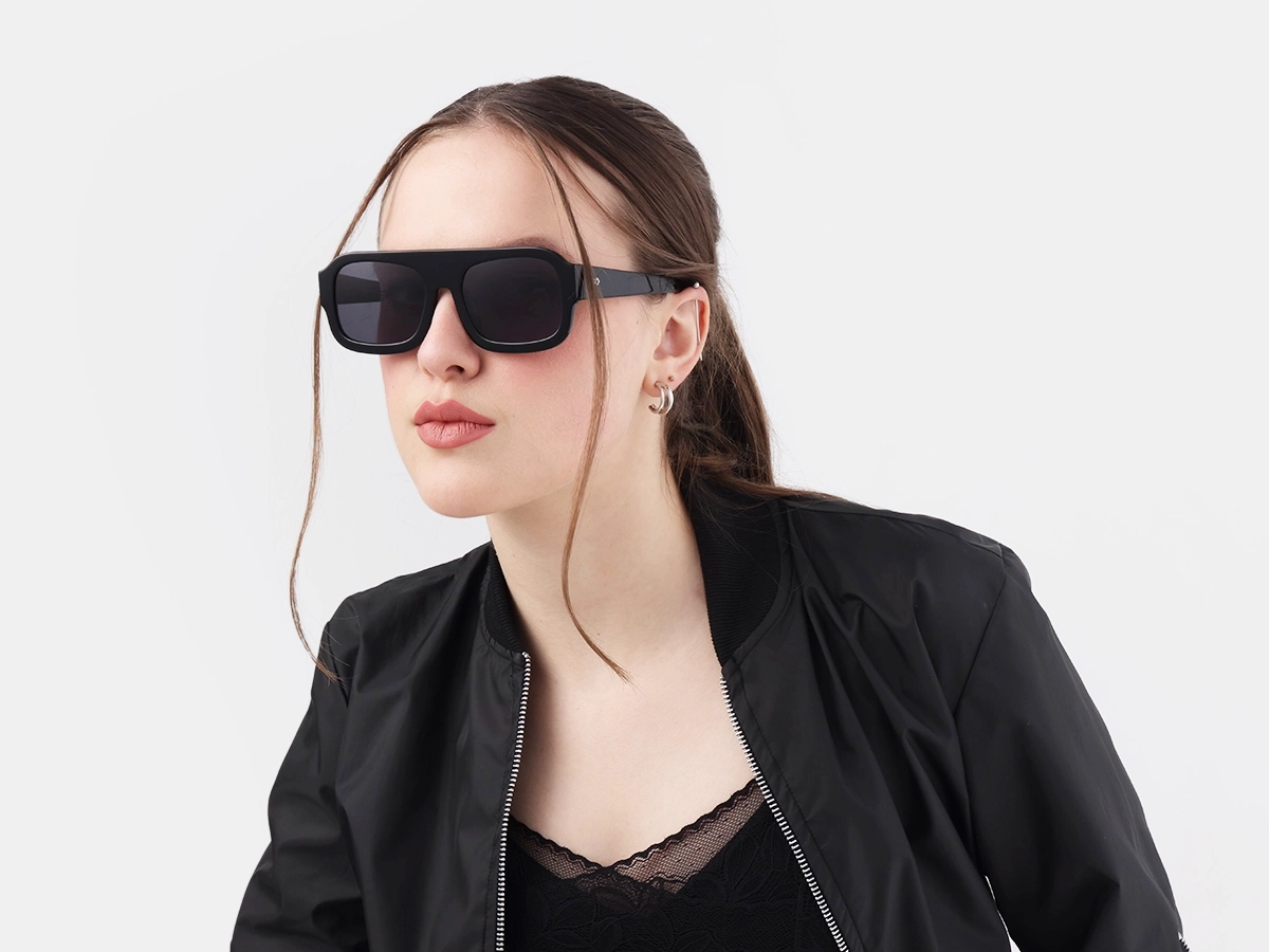 Black Flat Top Pilot Sunglasses 52