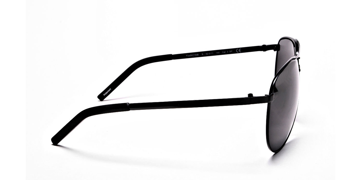 Luxurious Pilot Sunglasses in Black - 3