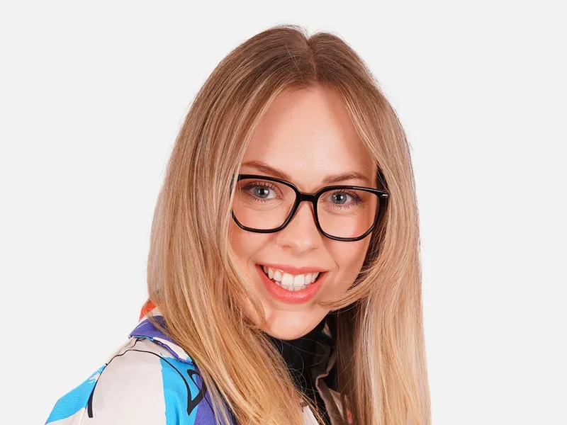 Plain Black Glasses-2