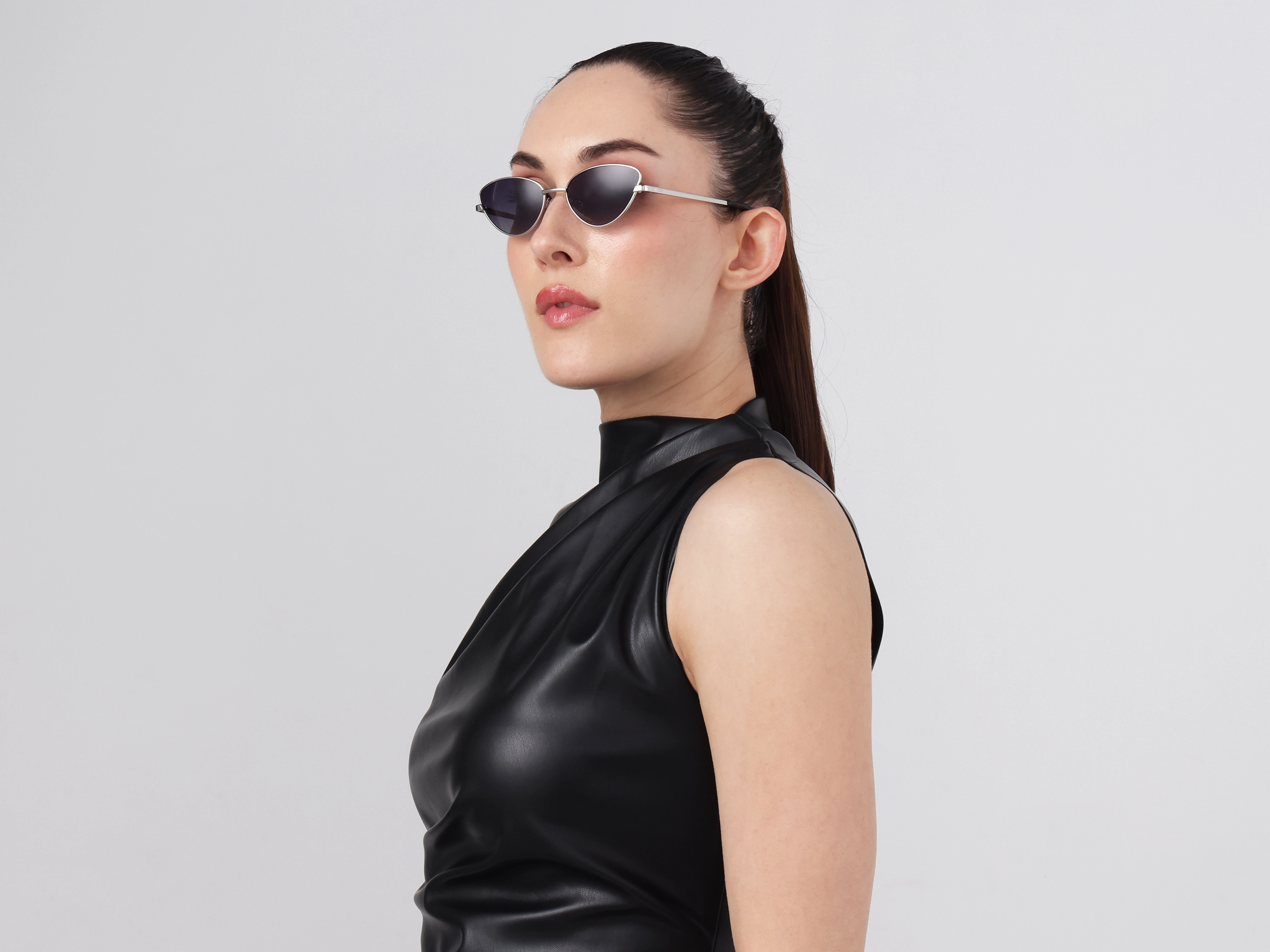 Silver Metal Full-Rim Cat-Eye Sunglasses 12