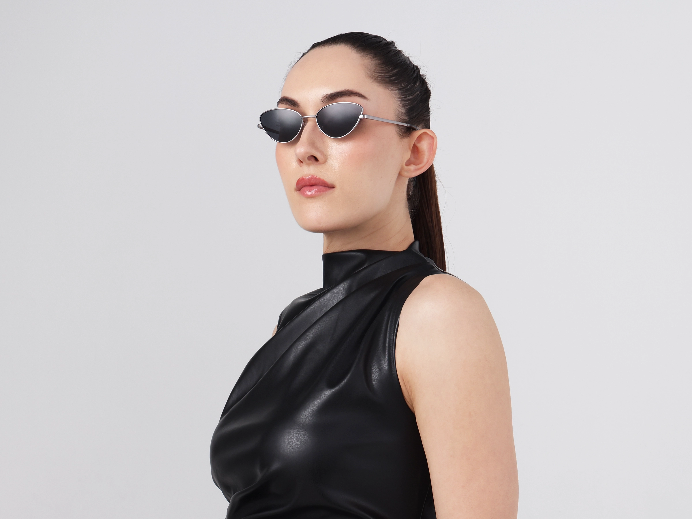 Silver and Black Marble Cat-Eye Sunglasses 13