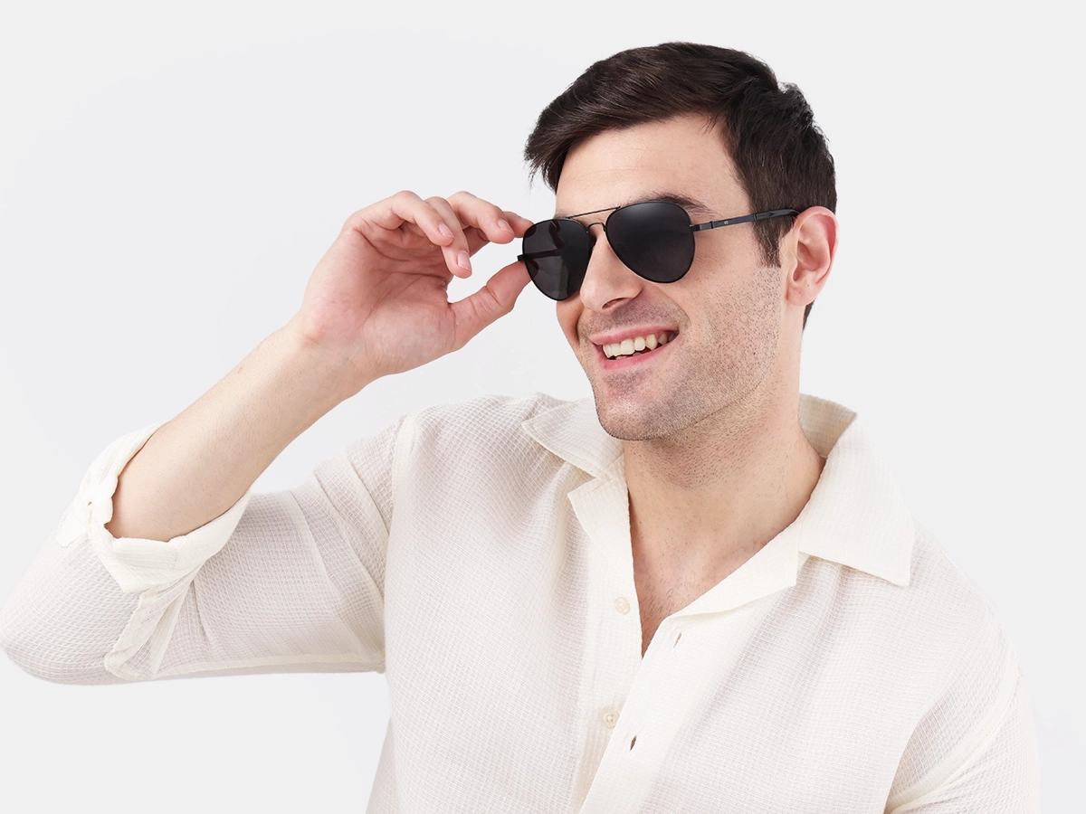 Black Lightweight Metal Pilot Sunglasses 43