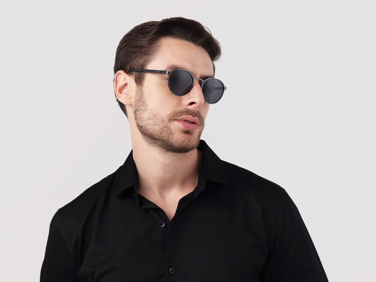 Black Round Metal Full-Rim Sunglasses 43