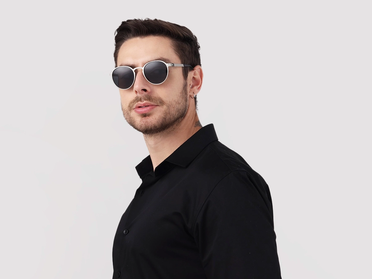 Matte Silver Round Metal Full-Rim Sunglasses 42
