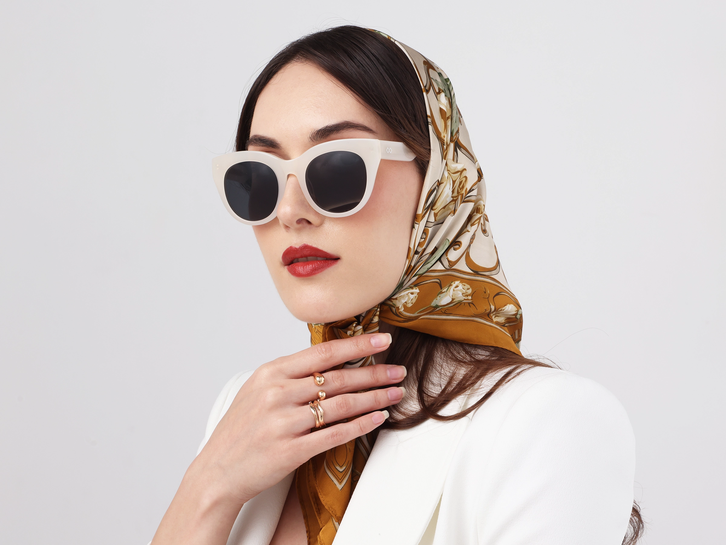 Pearl White Cat-Eye Frame With Dark Grey Tint Sunglasses-12