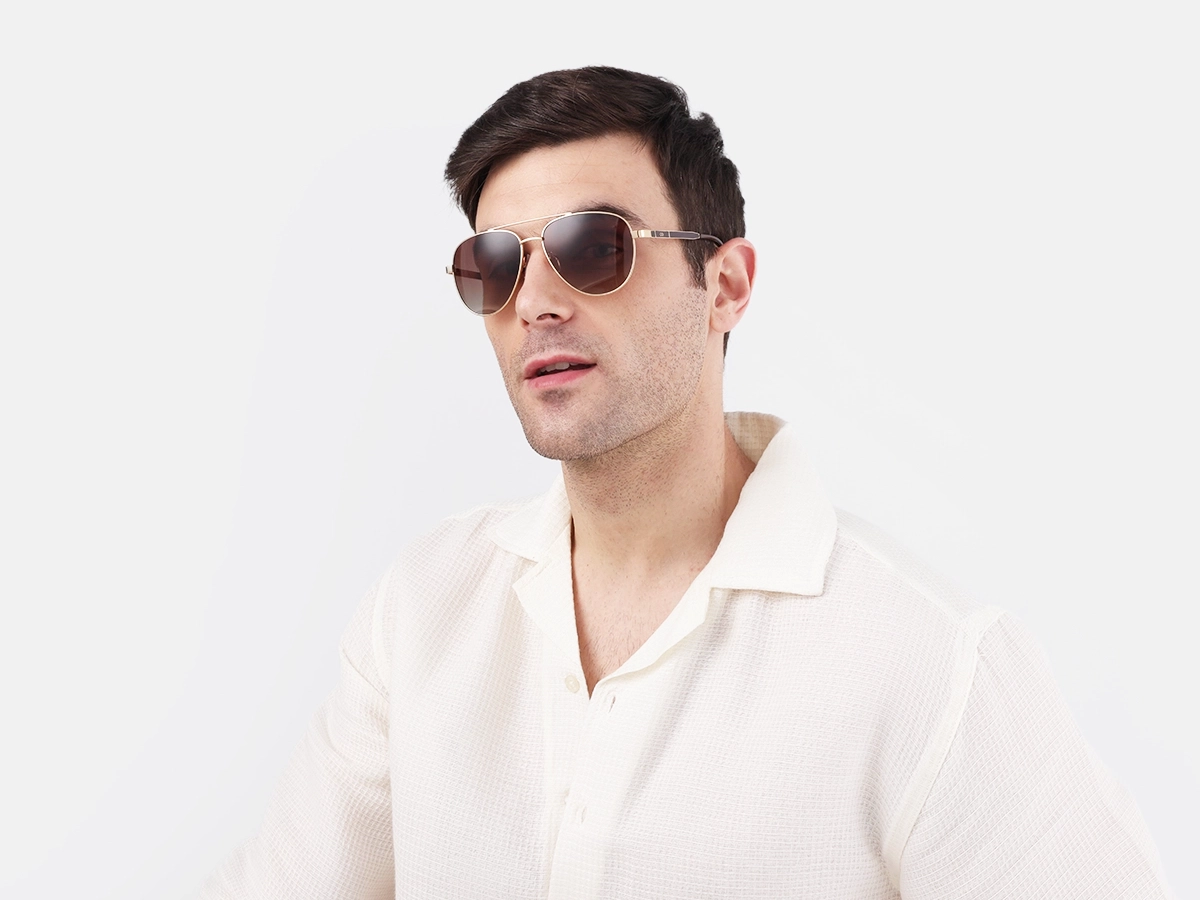 Gold Lightweight Full Rim Metal Sunglasses 42