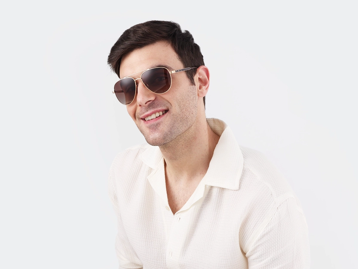 Gold Lightweight Full Rim Metal Sunglasses 42