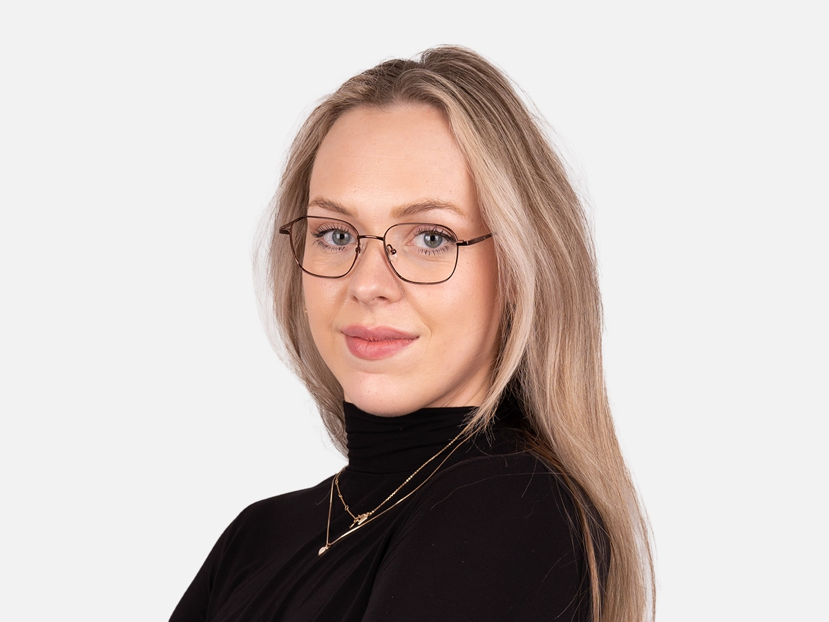 Glasses With Square Frames-54