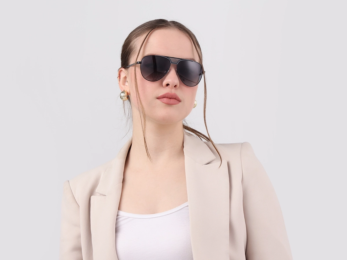 Black Metal Pilot Sunglasses With Nose Pad 53