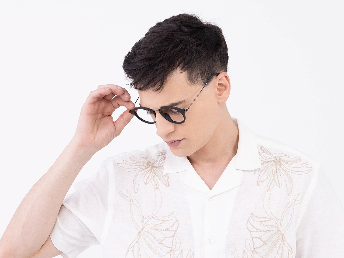 Round Wood Frame Glasses 43