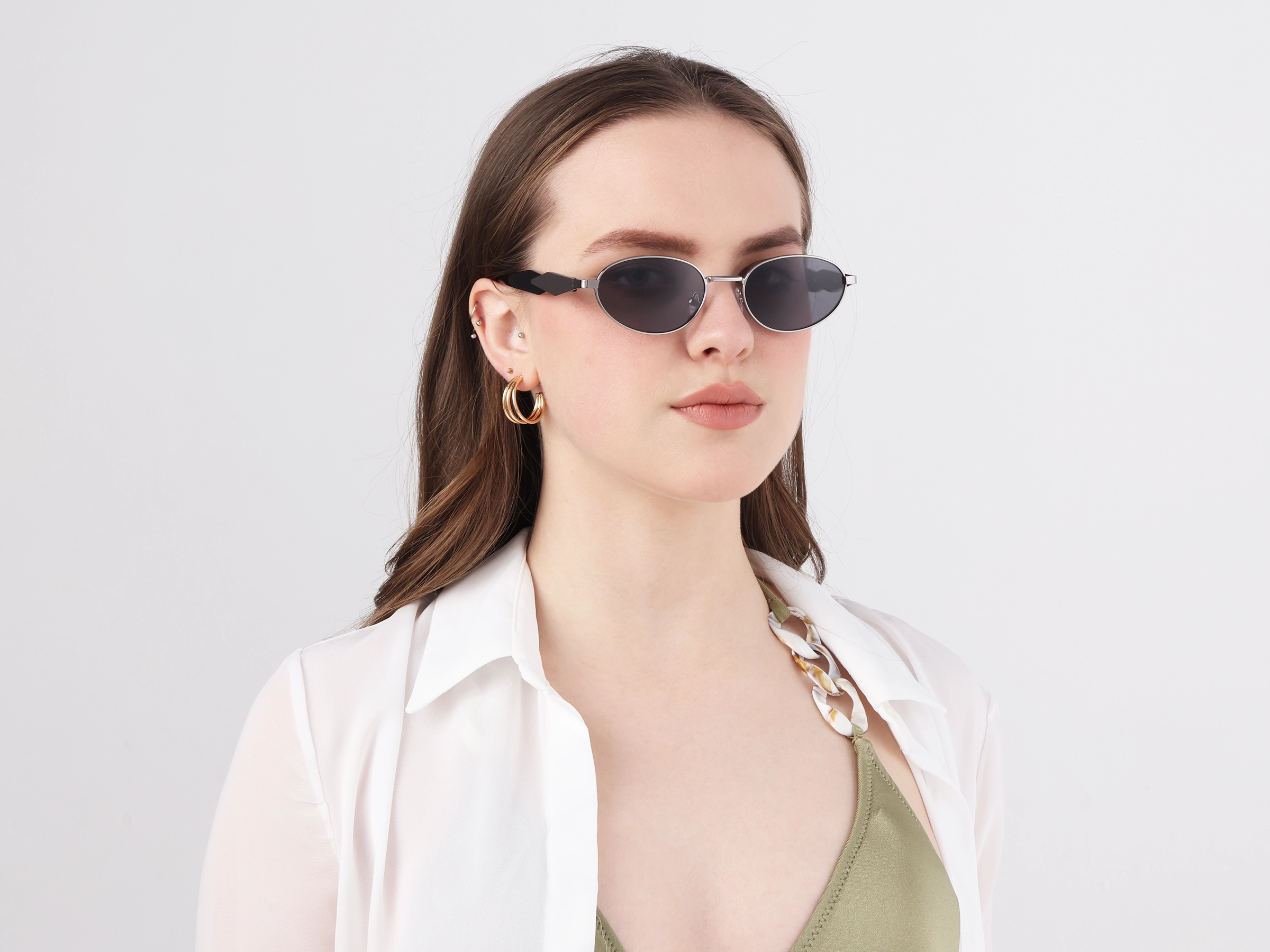Oval keyhole Sunglasses With Purple Tint