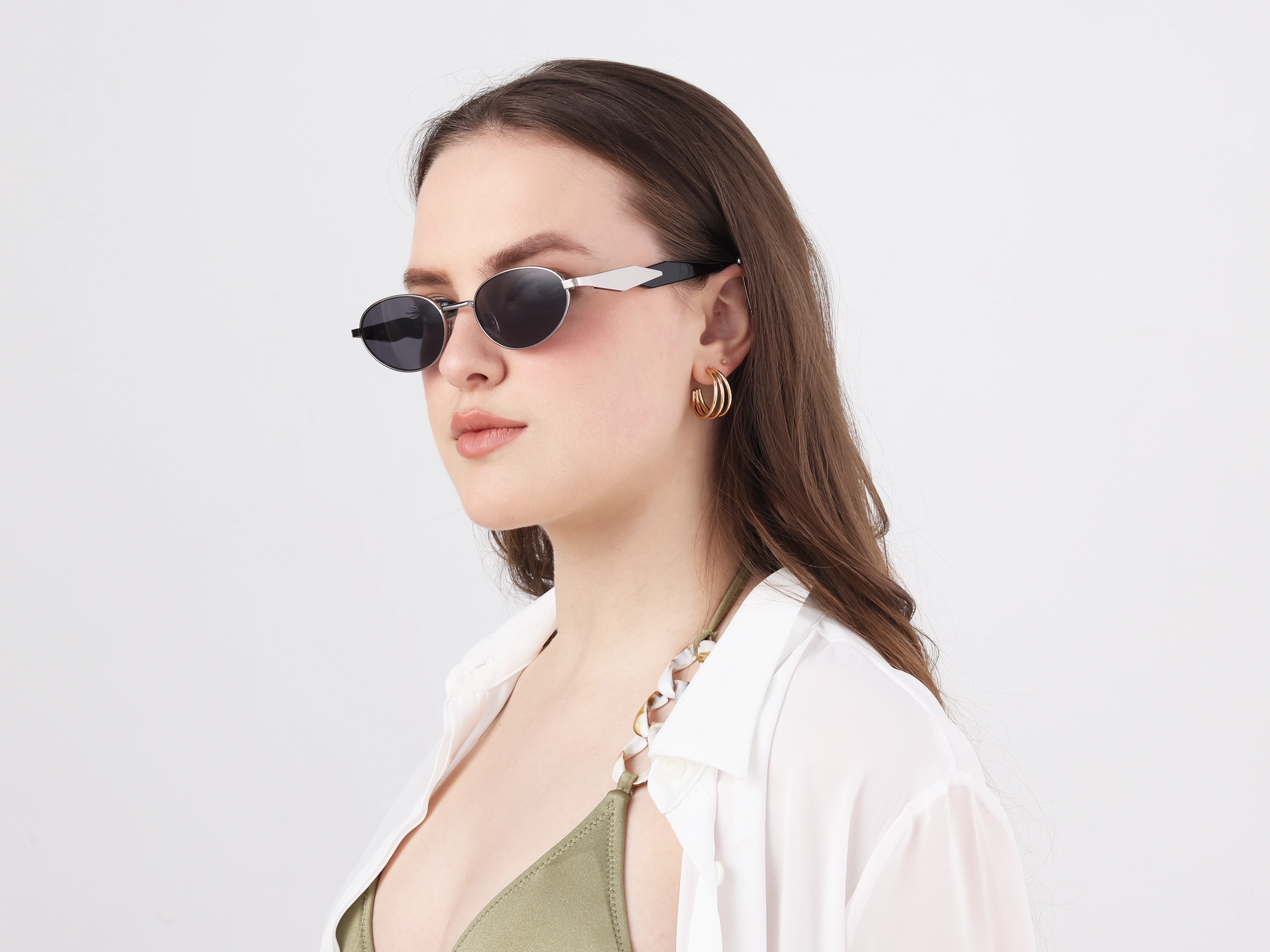 Oval keyhole Sunglasses With Purple Tint