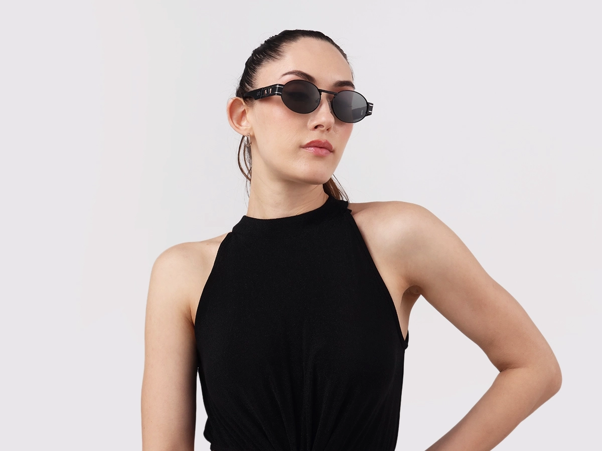 Matte Black Oval Keyhole Bridge Sunglasses 53