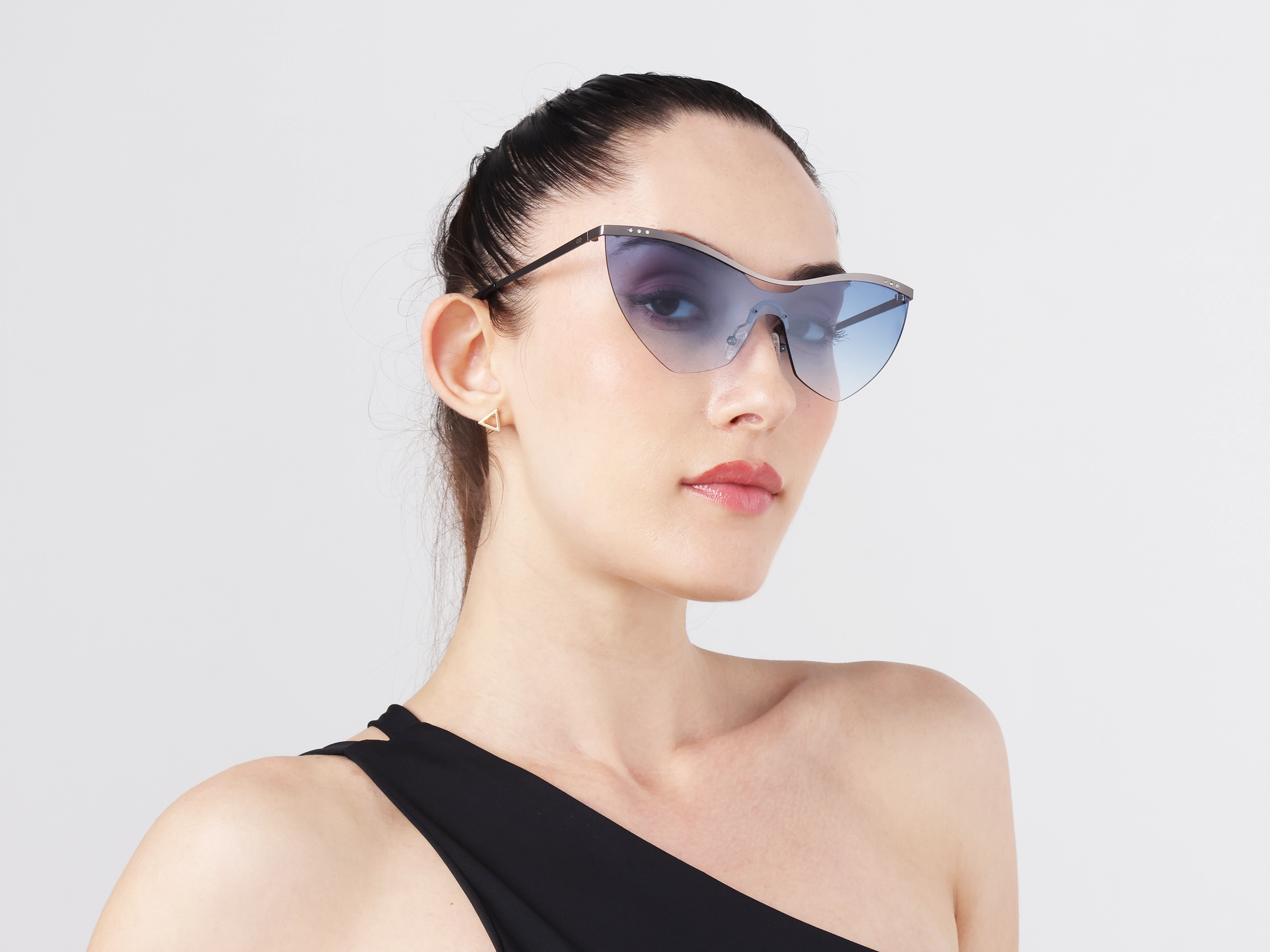 Cat-Eye Blue Gradient Tint Sunglasses