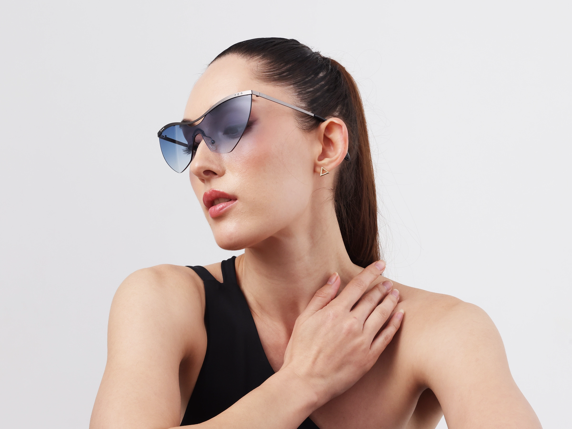 Cat-Eye Blue Gradient Tint Sunglasses
